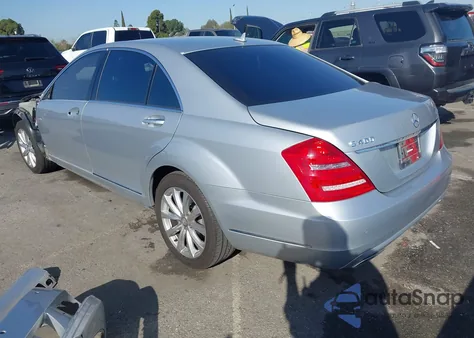 2011 Mercedes-Benz S 400 Hybrid z USA, uszkodzony, nr VIN WDDNG9FB3BA386186